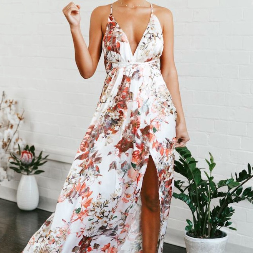 Mermaid Hotel Maxi Dress in white/brown